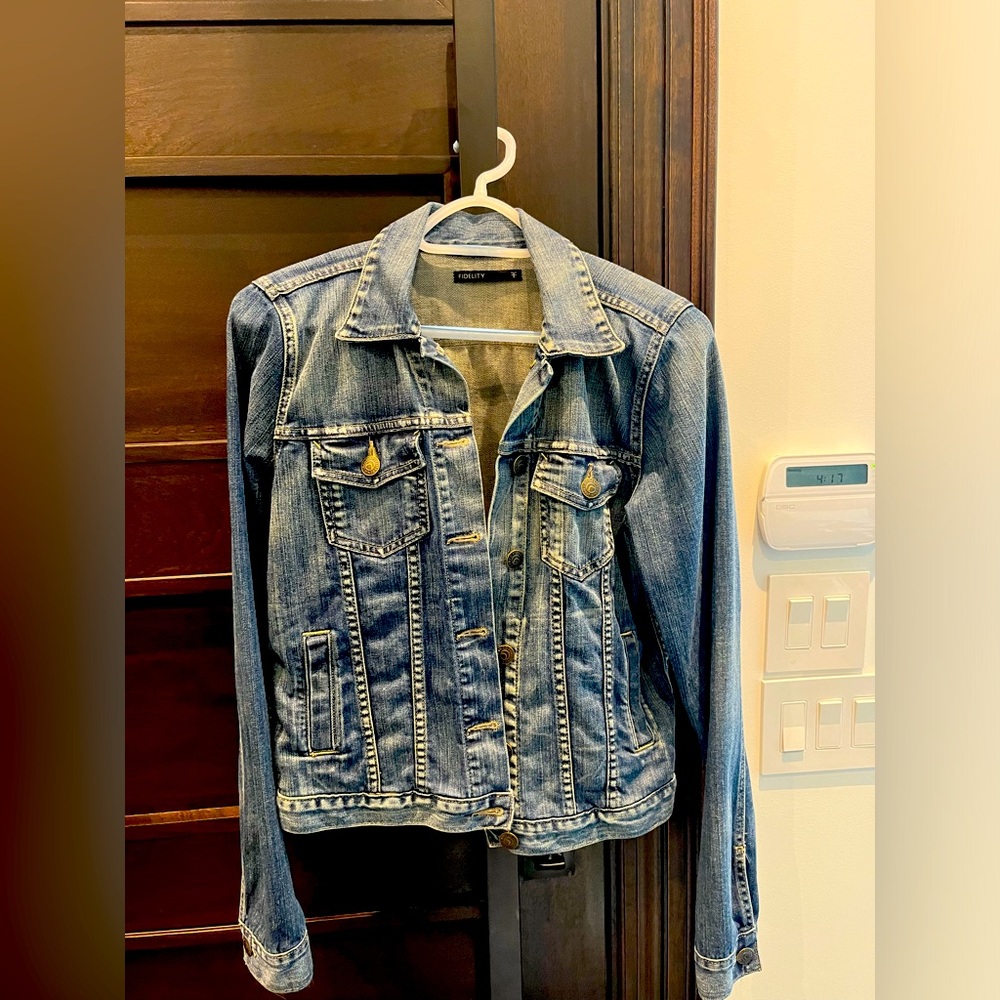 Fidelity Jean jacket. M/L